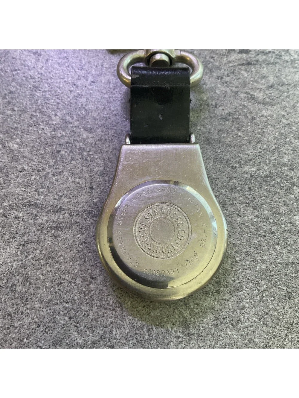 Levi's Carabiner Pocket Watch Men 37mm Silver Tone Case With White Dial B-K